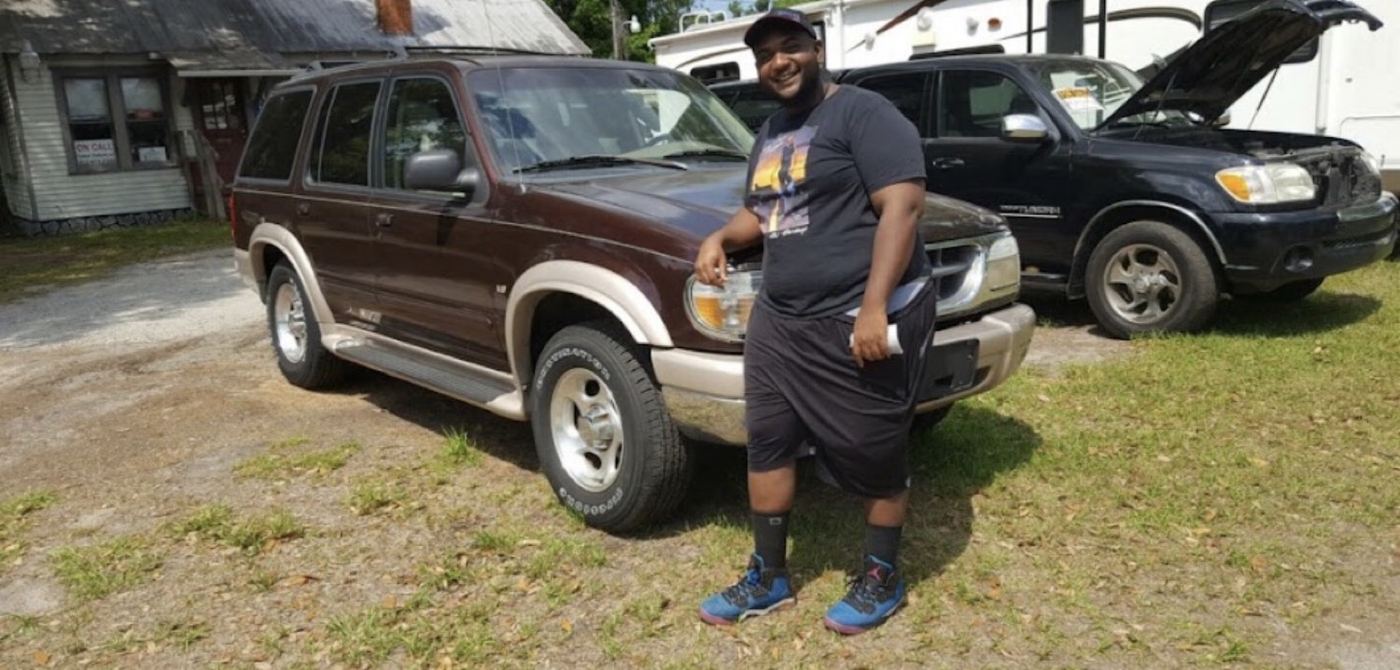 Happy Community Cars customer